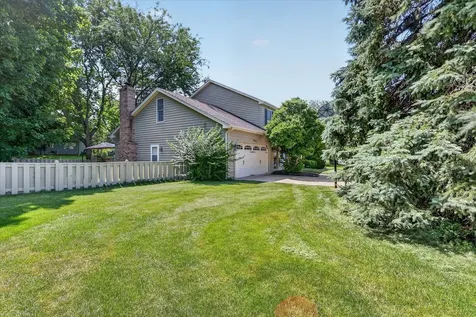 2976 Wedgewood Drive Dekalb IL 60115