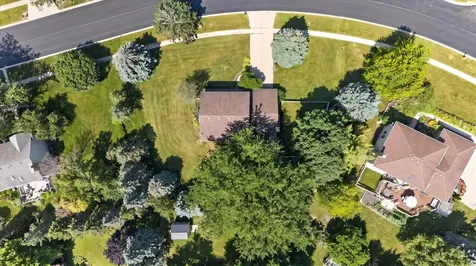 2976 Wedgewood Drive Dekalb IL 60115