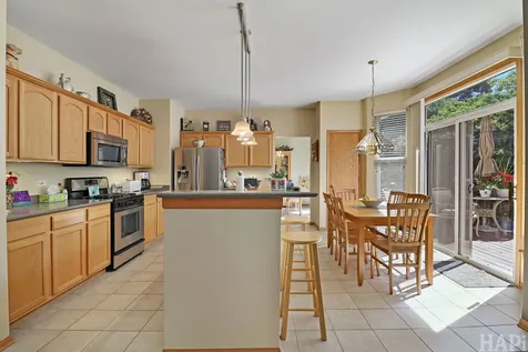 2001 Sparrow Circle Round Lake IL 60073