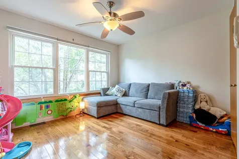 25 East Illinois Avenue Palatine IL 60067