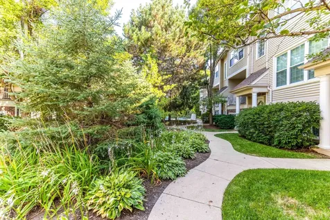 25 East Illinois Avenue Palatine IL 60067