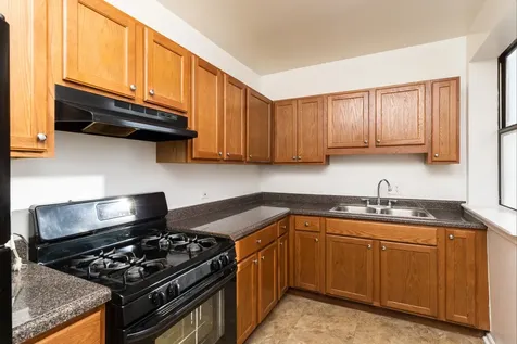 3213 West Diversey Avenue Chicago IL 60647