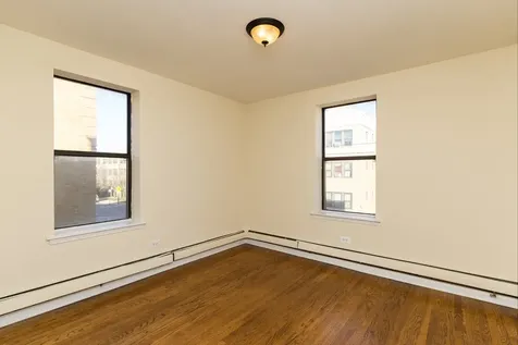 3213 West Diversey Avenue Chicago IL 60647