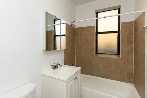 3213 West Diversey Avenue Chicago IL 60647