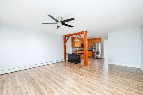 1101 Holiday Lane Des Plaines IL 60016