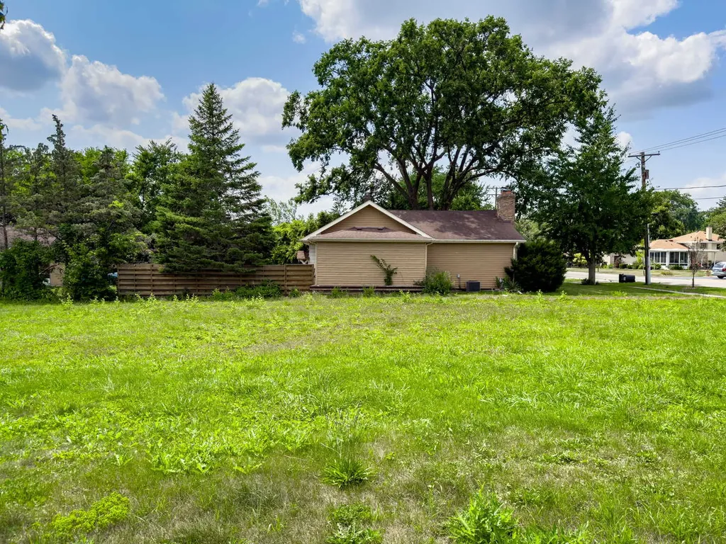 500 Ryan Court Westmont IL 60559