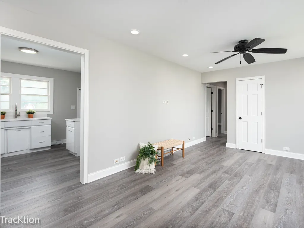 2099 Inverness Avenue Downers Grove IL 60515