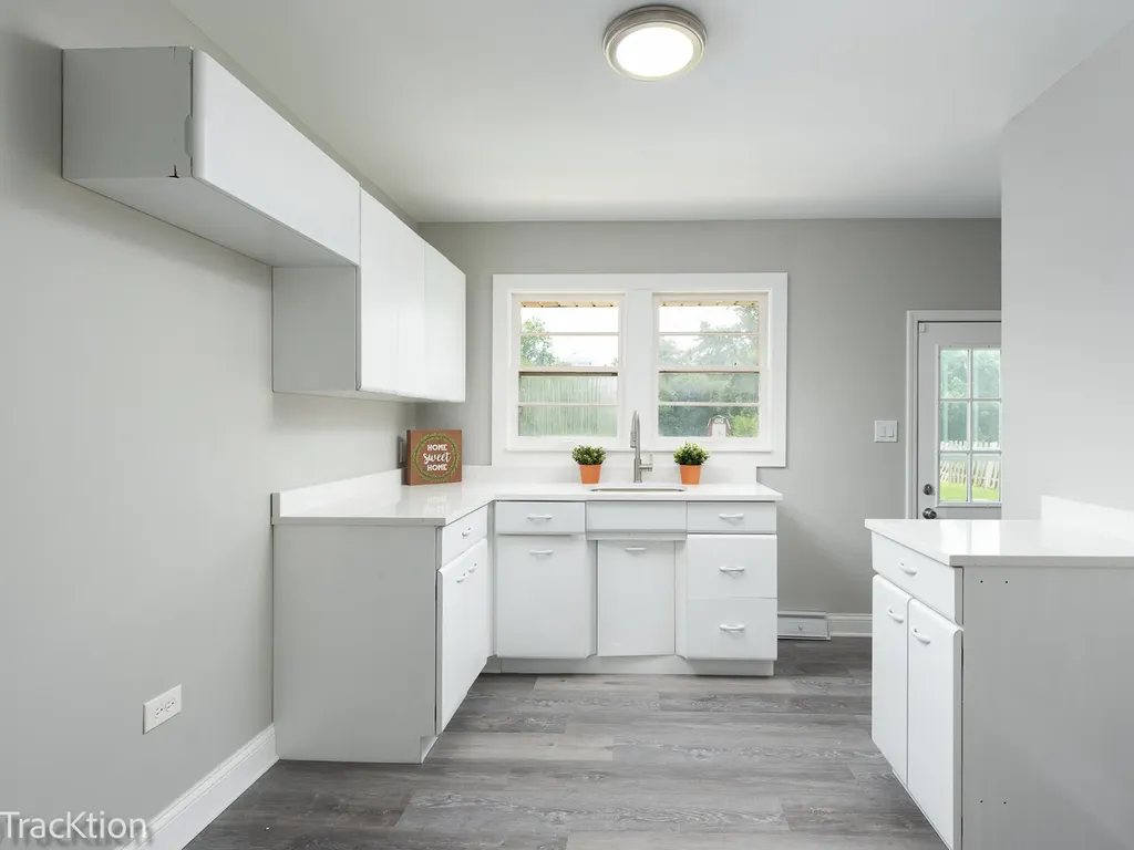 2099 Inverness Avenue Downers Grove IL 60515