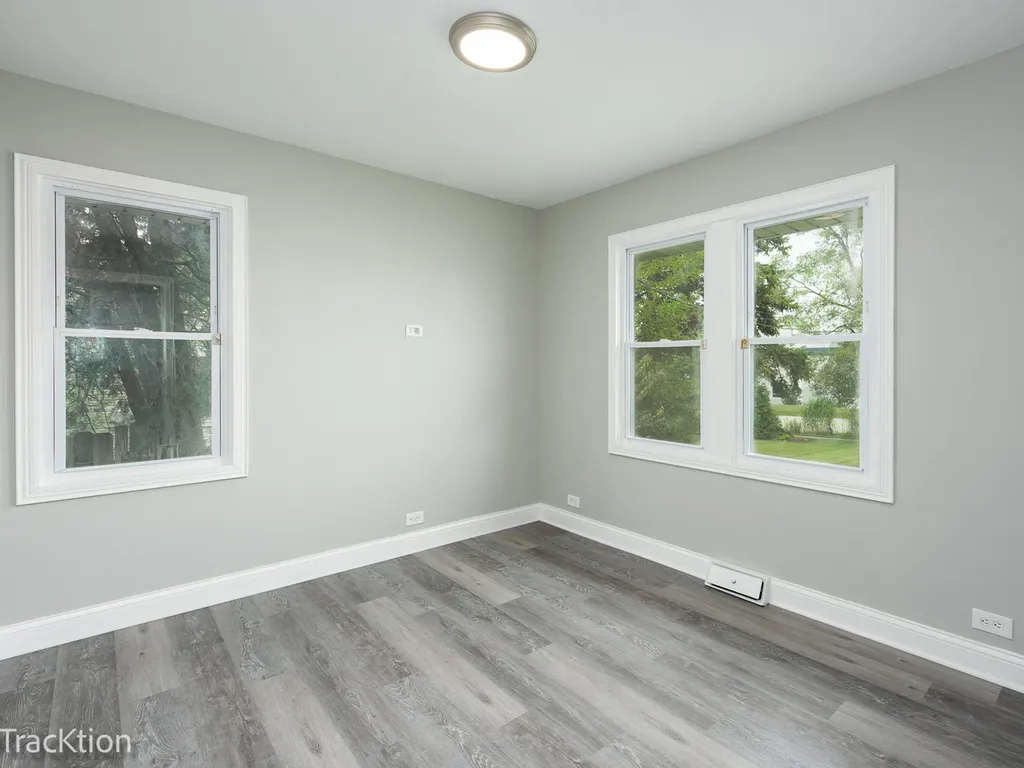 2099 Inverness Avenue Downers Grove IL 60515