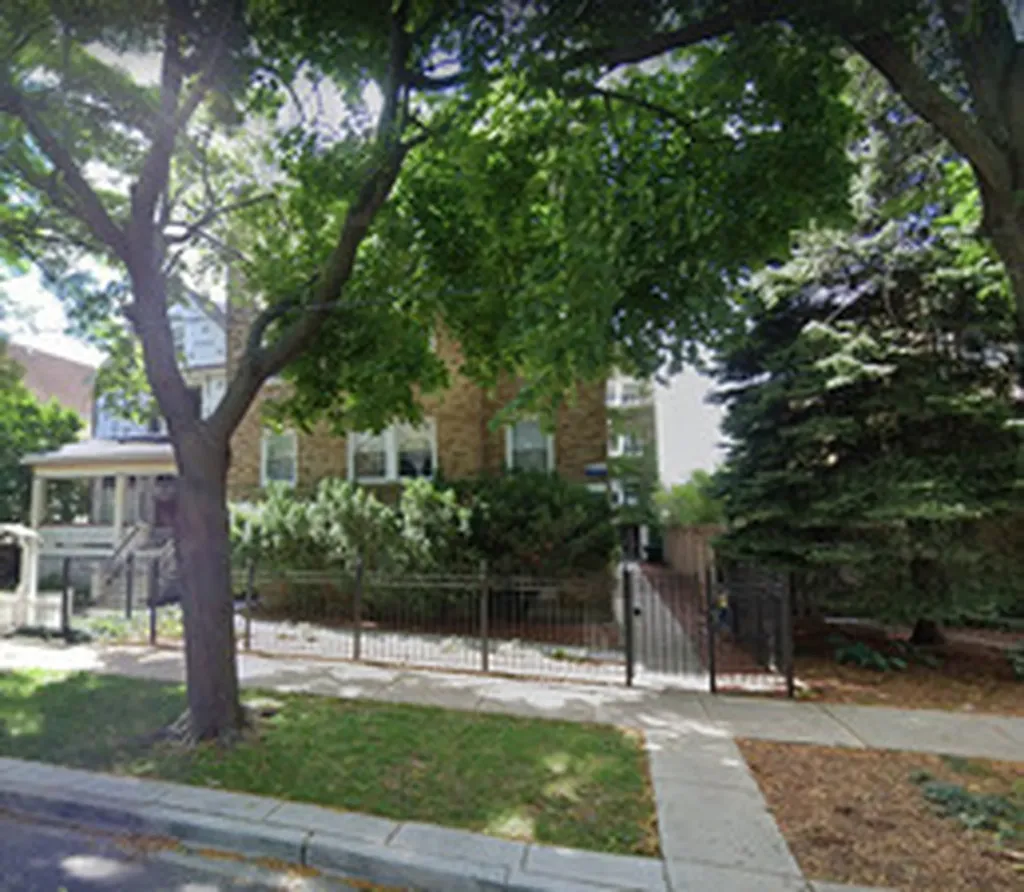 2244 North Monticello Avenue Chicago IL 60647