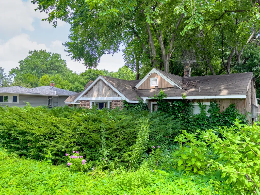 509 North Washington Street Westmont IL 60559