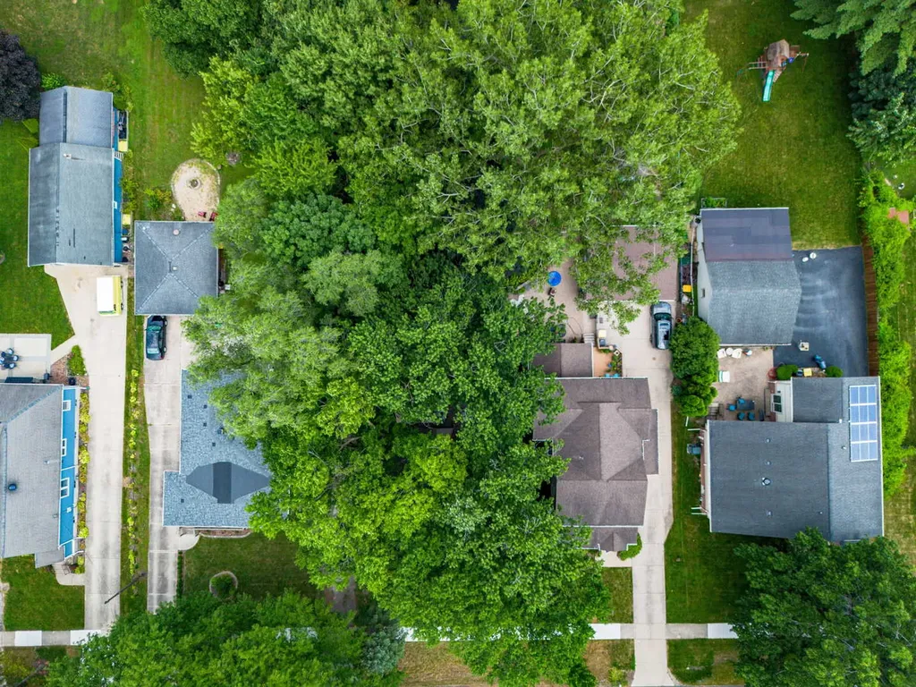 509 North Washington Street Westmont IL 60559
