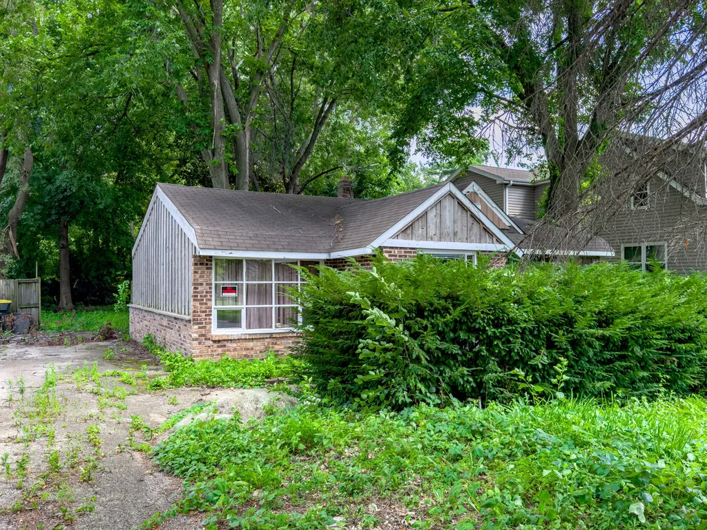 509 North Washington Street Westmont IL 60559