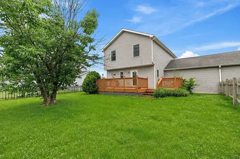 1541 Moluf Street Dekalb IL 60115