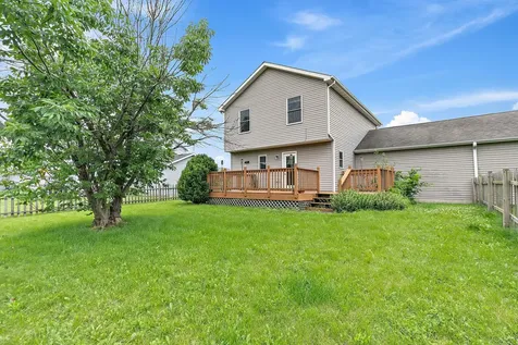 1541 Moluf Street Dekalb IL 60115