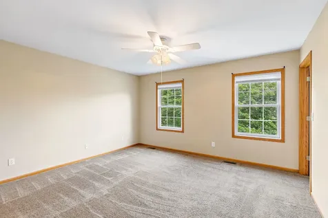 1541 Moluf Street Dekalb IL 60115