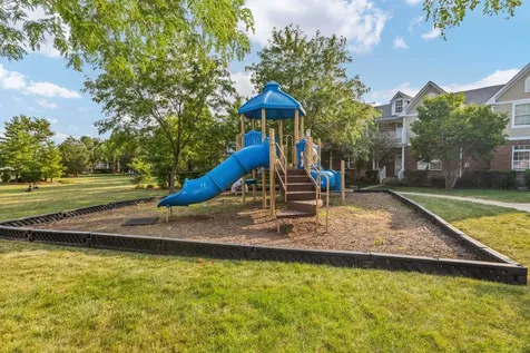 1896 Keystone Place Schaumburg IL 60193