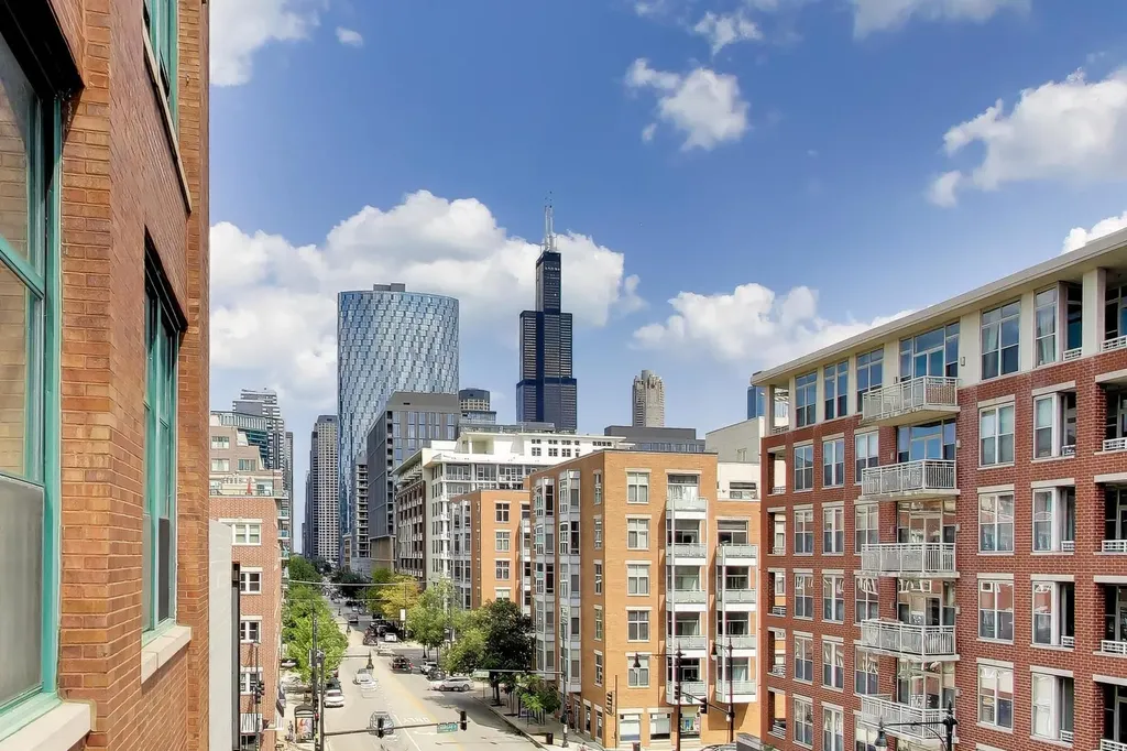 1016 West Madison Street Chicago IL 60607