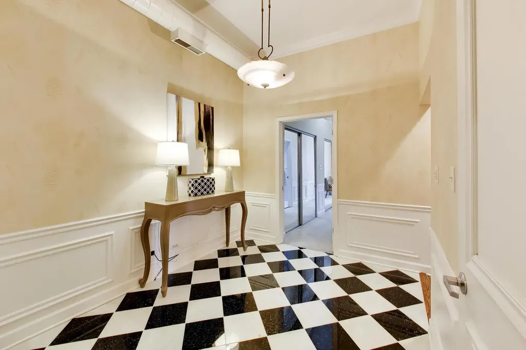 1016 West Madison Street Chicago IL 60607