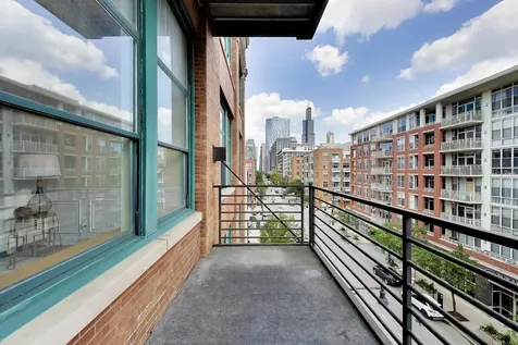 1016 West Madison Street Chicago IL 60607