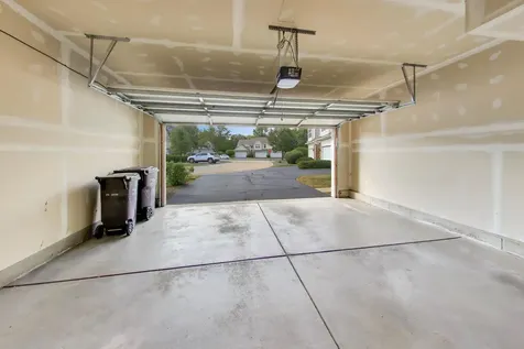 759 Pointe Drive Crystal Lake IL 60014