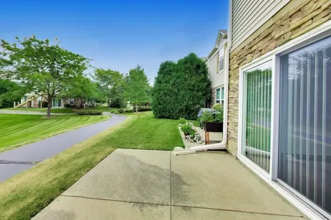 759 Pointe Drive Crystal Lake IL 60014
