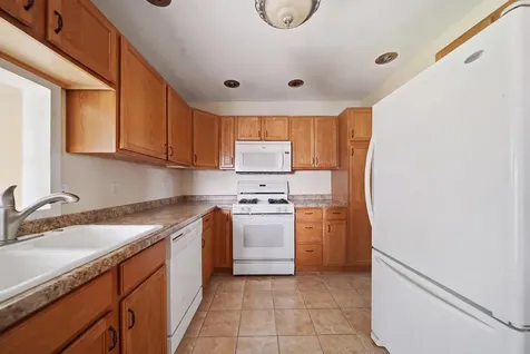 418 East 3rd Street Dixon IL 61021