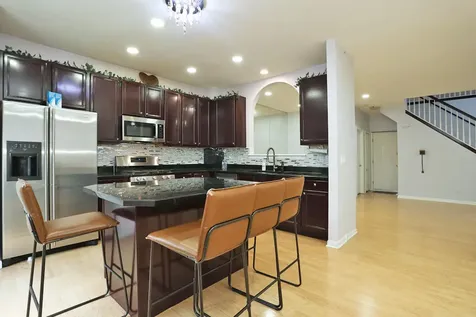 149 Fulbright Lane Schaumburg IL 60194