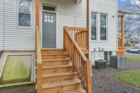 511 Douglas Street Bloomington IL 61701