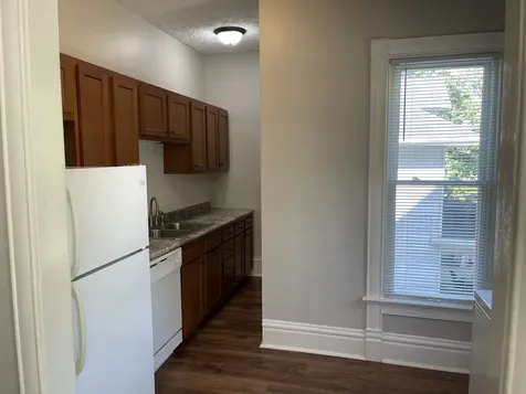 511 Douglas Street Bloomington IL 61701