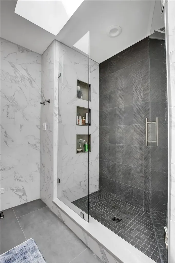 4922 South Cornell Avenue Chicago IL 60615