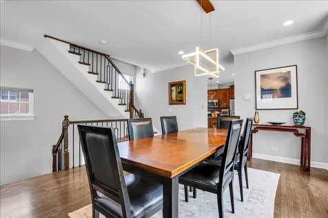 4922 South Cornell Avenue Chicago IL 60615