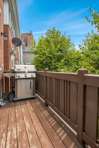 4922 South Cornell Avenue Chicago IL 60615