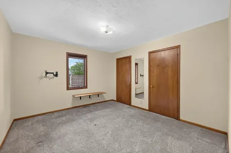 4930 Minns Machesney Park IL 61115