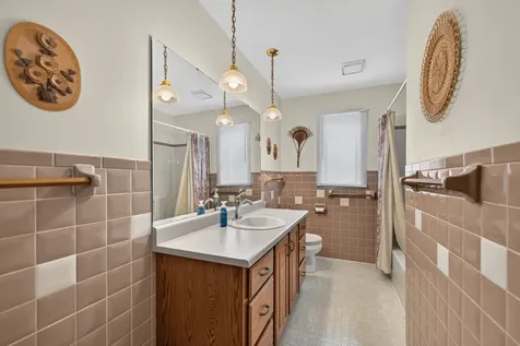 4930 Minns Machesney Park IL 61115
