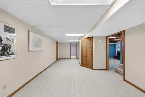 4930 Minns Machesney Park IL 61115