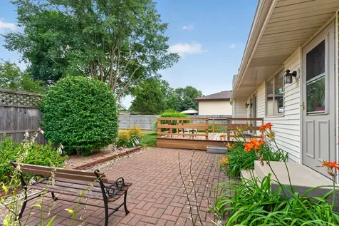 4930 Minns Machesney Park IL 61115