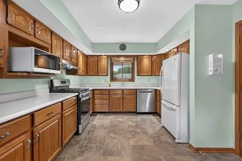 4930 Minns Machesney Park IL 61115