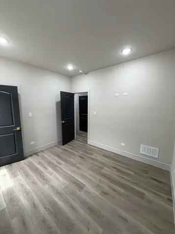 6603 South Langley Avenue Chicago IL 60637