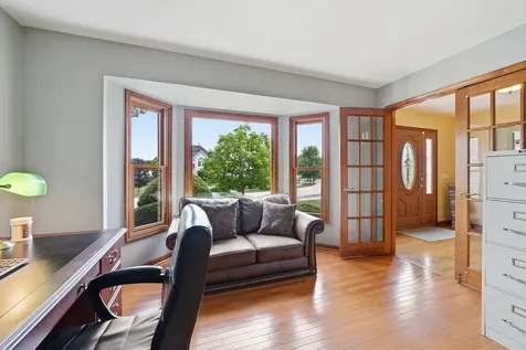 567 Warbler Drive Bolingbrook IL 60440
