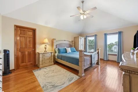 567 Warbler Drive Bolingbrook IL 60440
