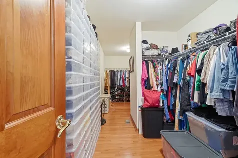 567 Warbler Drive Bolingbrook IL 60440