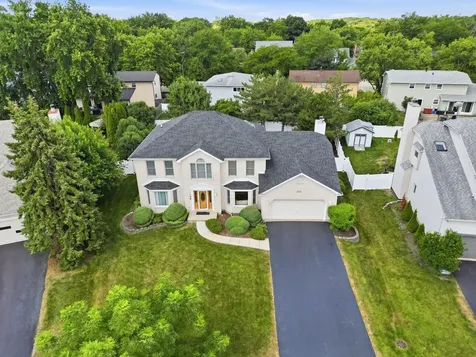 567 Warbler Drive Bolingbrook IL 60440