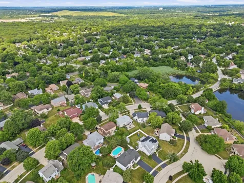 567 Warbler Drive Bolingbrook IL 60440