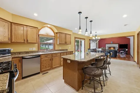 567 Warbler Drive Bolingbrook IL 60440