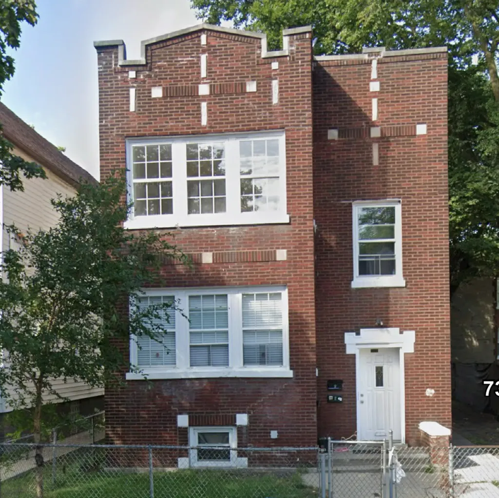7302 South Kenwood Avenue Chicago IL 60619