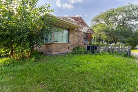 2808 East State Street Rockford IL 61108