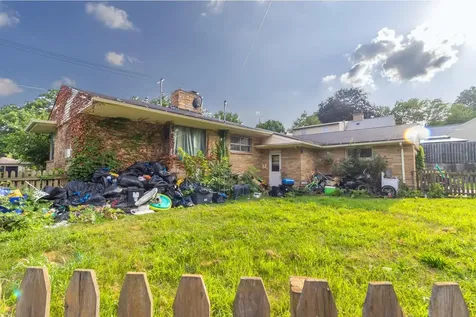 2808 East State Street Rockford IL 61108