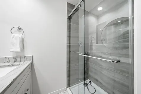 439 North Avenue Barrington IL 60010