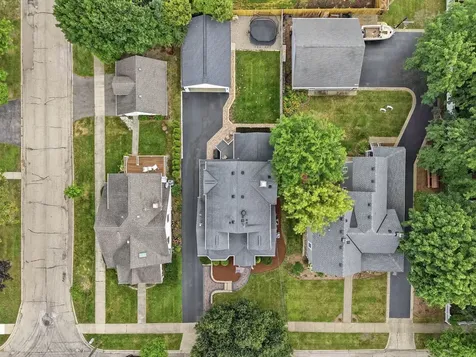 439 North Avenue Barrington IL 60010